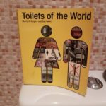 livre, toilets of the world